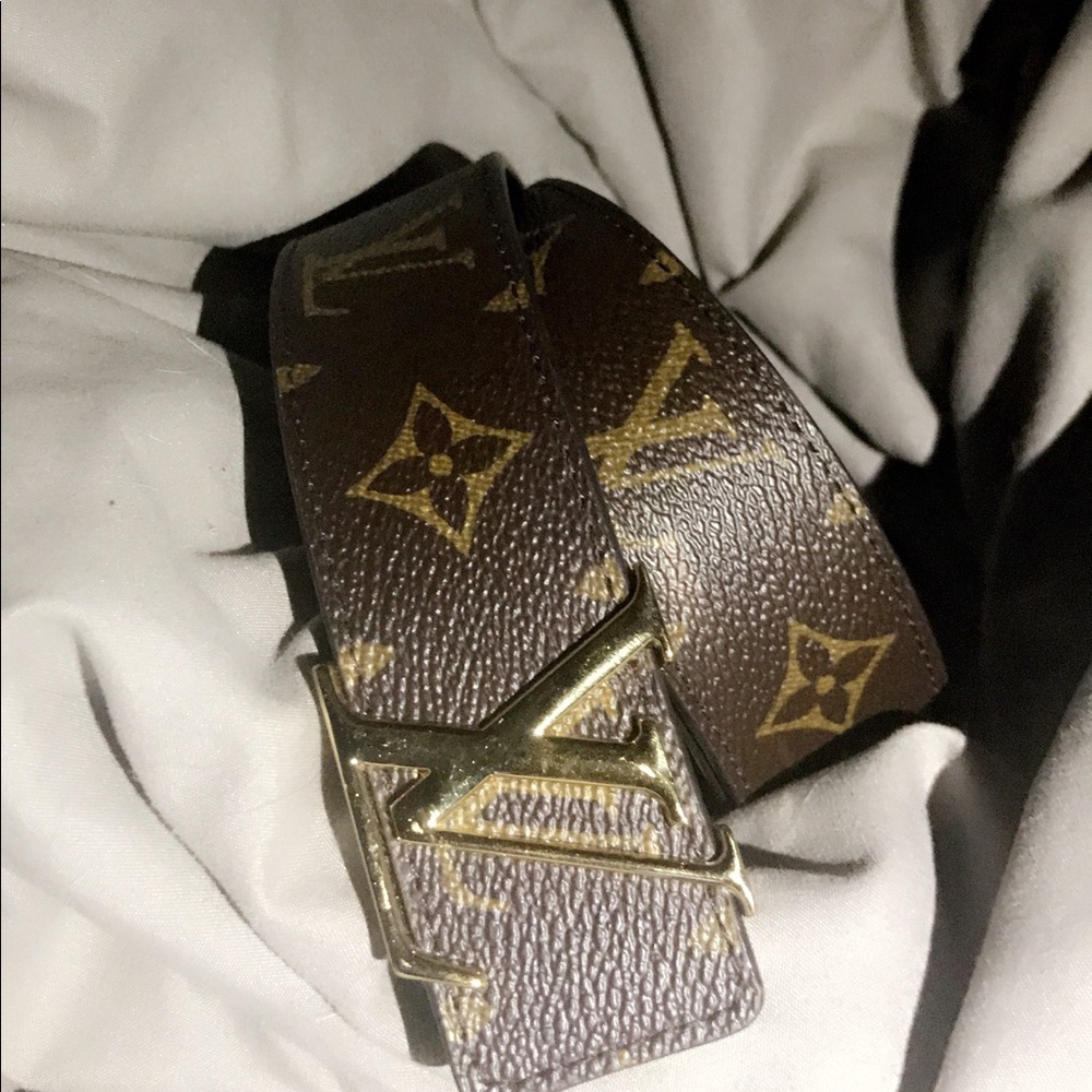 Louis Vuitton belt